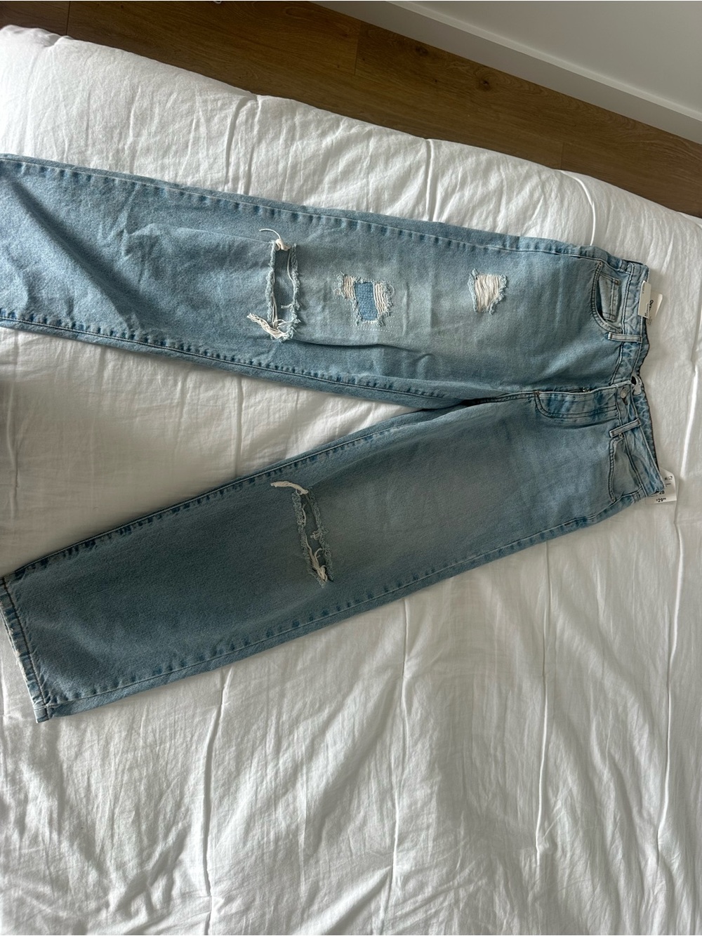 Forever 21 Light Blue Distressed Straight Jeans